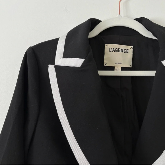 L’Agence black blazer white trim contemporary tuxedo style jacket Size 2 - Picture 2 of 4